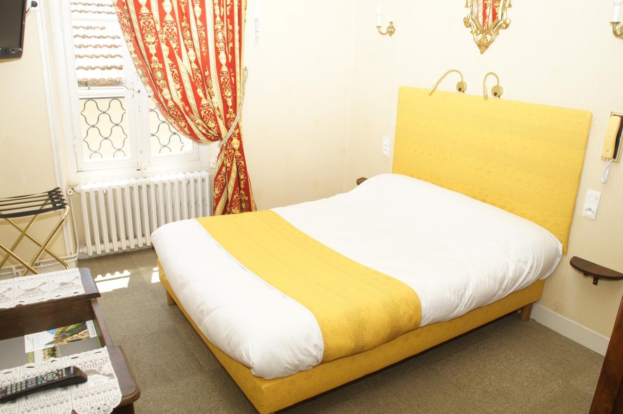Montsegur Hotel 3*