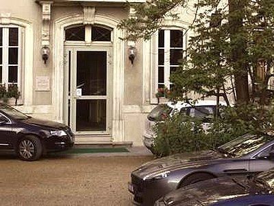 Montsegur Hotel